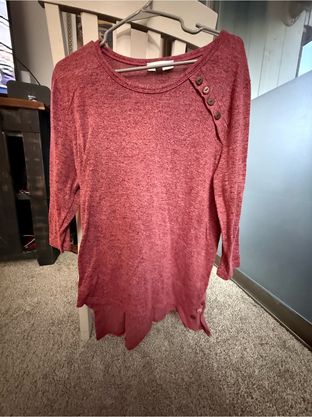Southern Lady Women's L Rose Button-Accent Knit Top